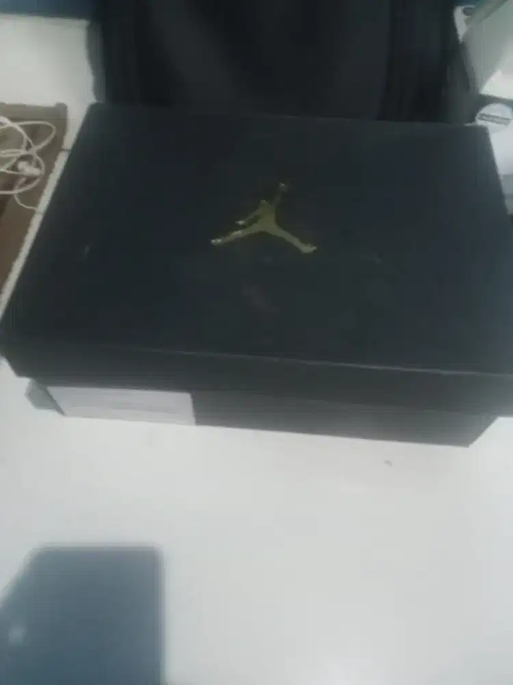 Sepatu Nike royal Jordan