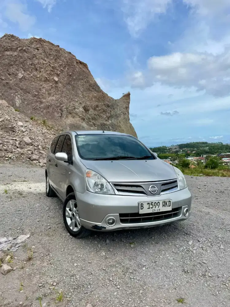 Grand Livina SV Manual 2013