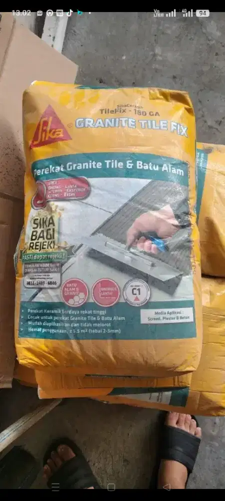 Granite tile fix merk Sika