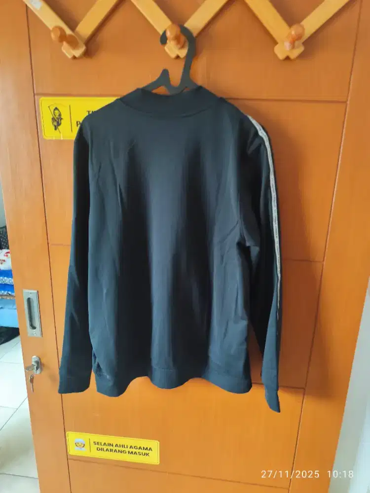 Jual jaket under armour
