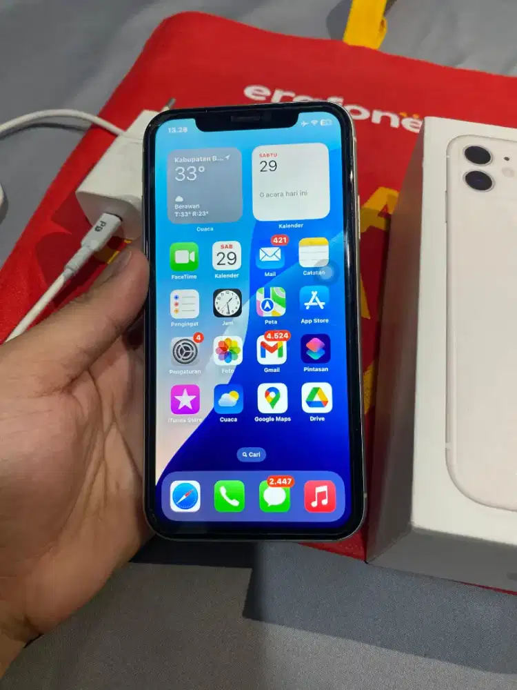 iPhone 11 128 resmi beacukai Fullset bisa dualsim