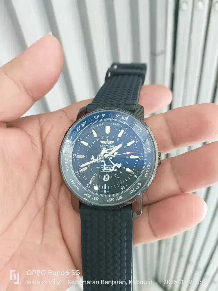 Jam tangan Quartz