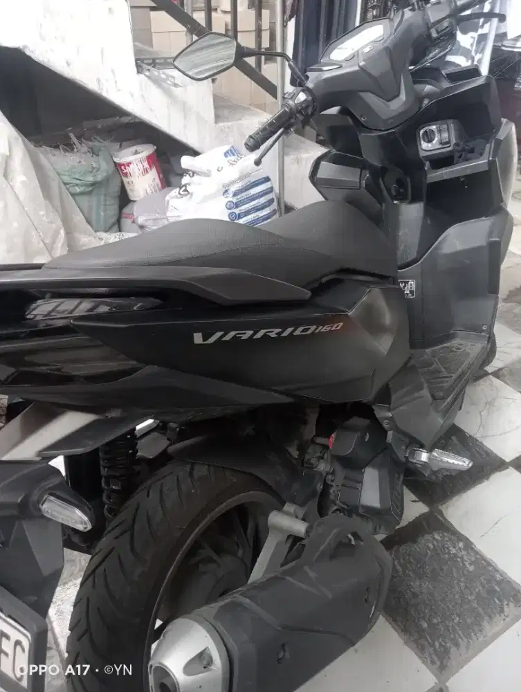 Honda Vario 160 non. Abs