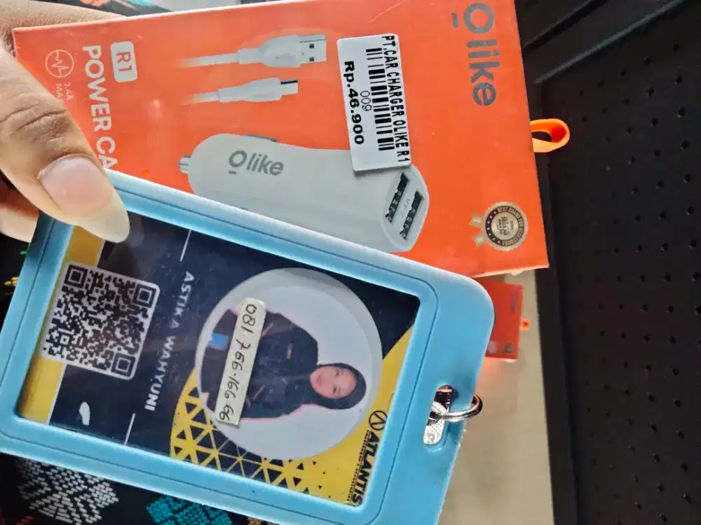 CAR CHARGER OLIKE R1