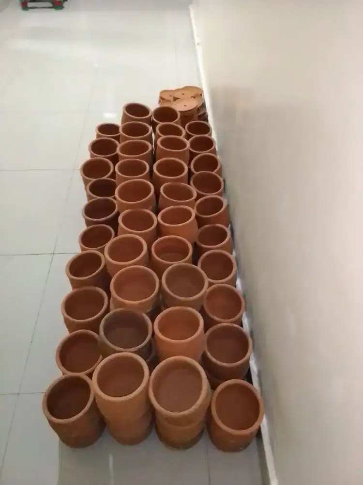 Pendil Untuk Tempat Ari Ari bayi