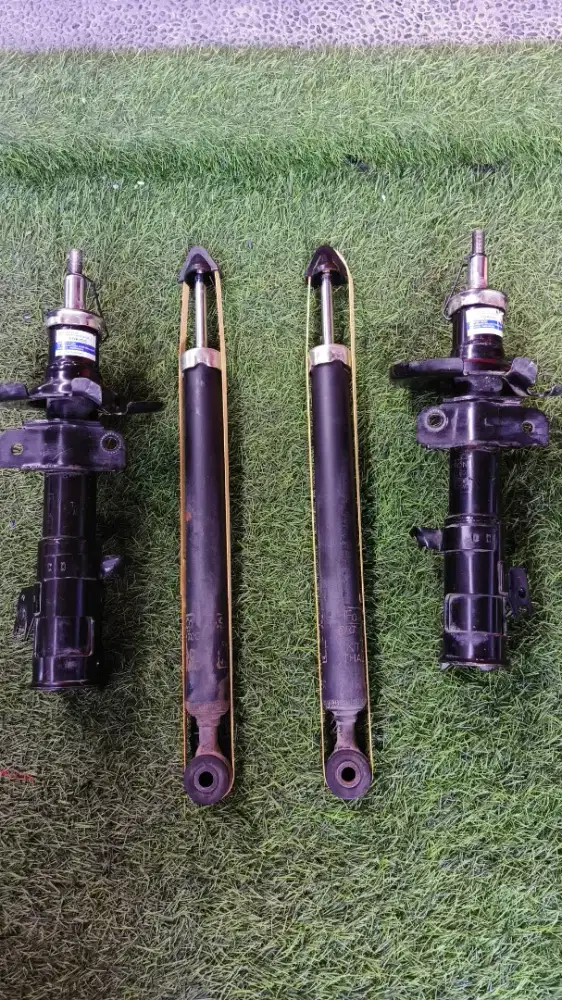 Shockbreaker Ford fiesta Mazda 2 copotan