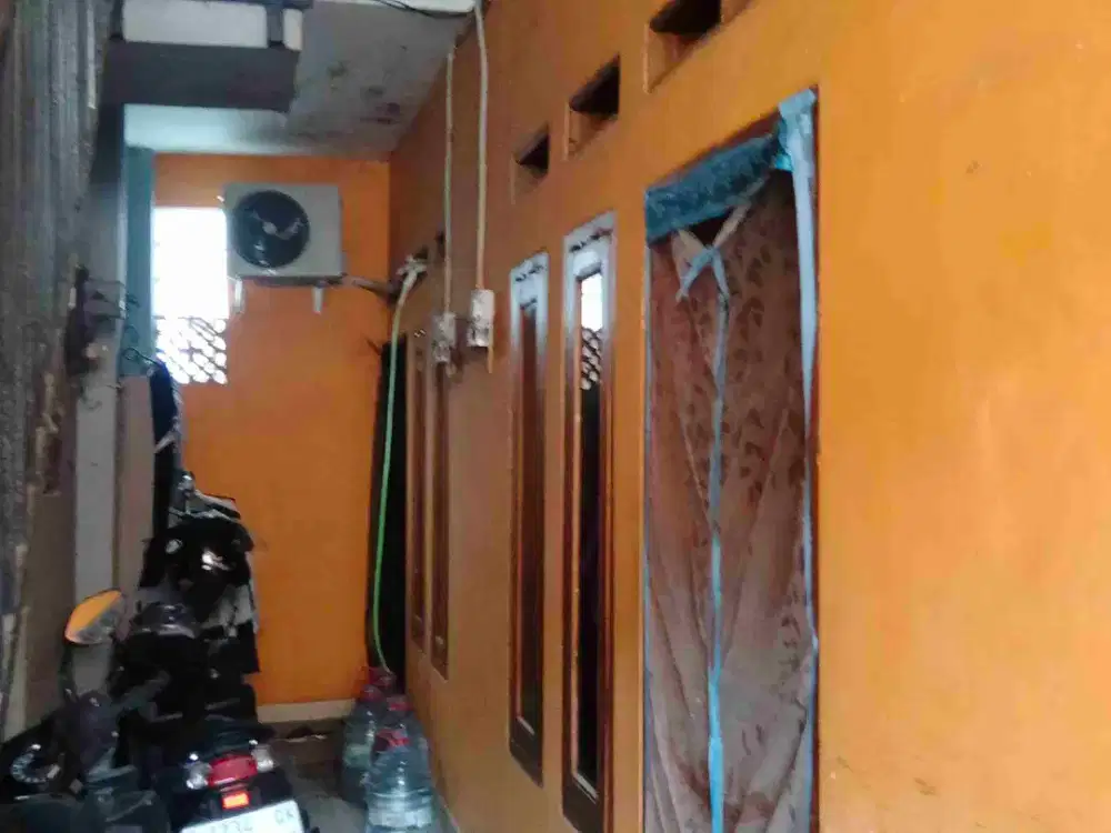 Jual cepat Kontrakan sangat strategis Bebas banjir lengkap CCTV