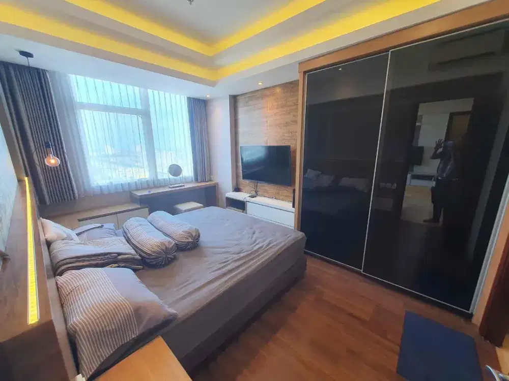 Disewakan apartemen the kensington 2 kamar full furnish