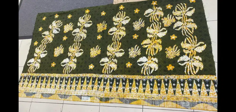 Kain Panjang Batik Cap Betawi