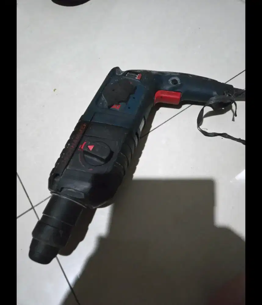 Jual Bor tembok beton gede merk bosch robert 1 set tas kunci mata bor