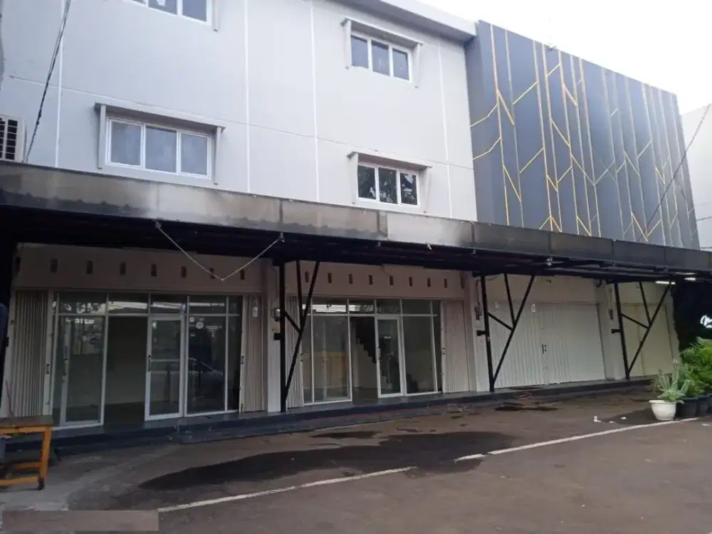 Sewakan Ruko Rukan 3 Lantai Di Lokasi Sangat Strategis Dekat Pondok Indah Mall Radio Dalam
