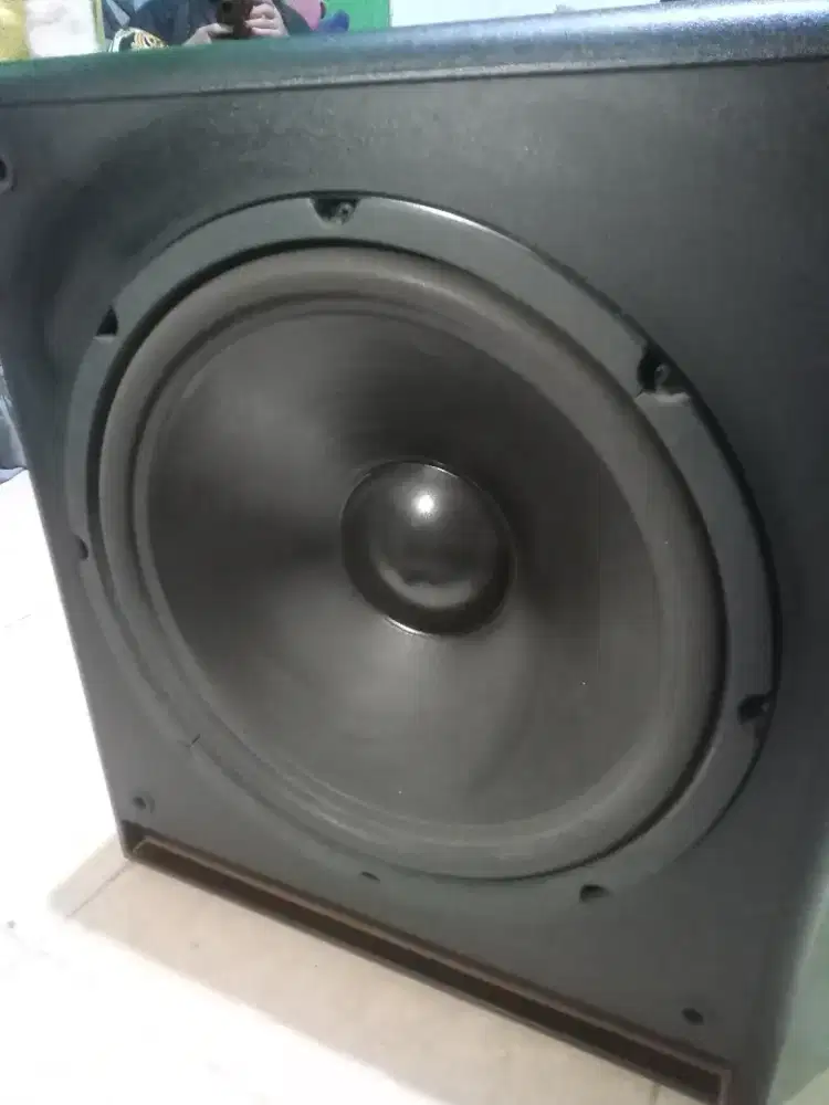 SUBWOOFER VELODENE CT 150 C SERIS