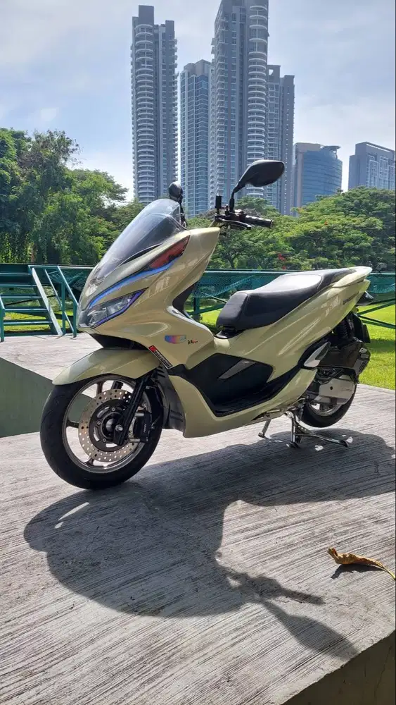 PRELOVED - HONDA PCX 150 - 2018