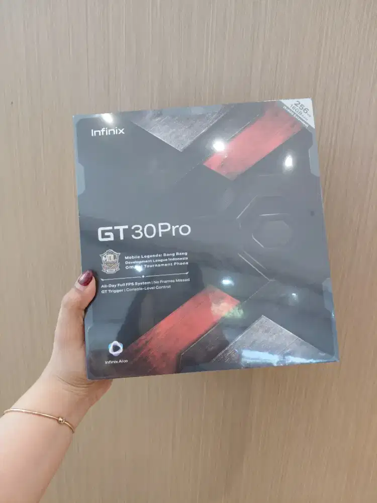 Infinix GT 30 Pro Special Gift Box kredit dp 0 bunga 0% syarat KTP aja