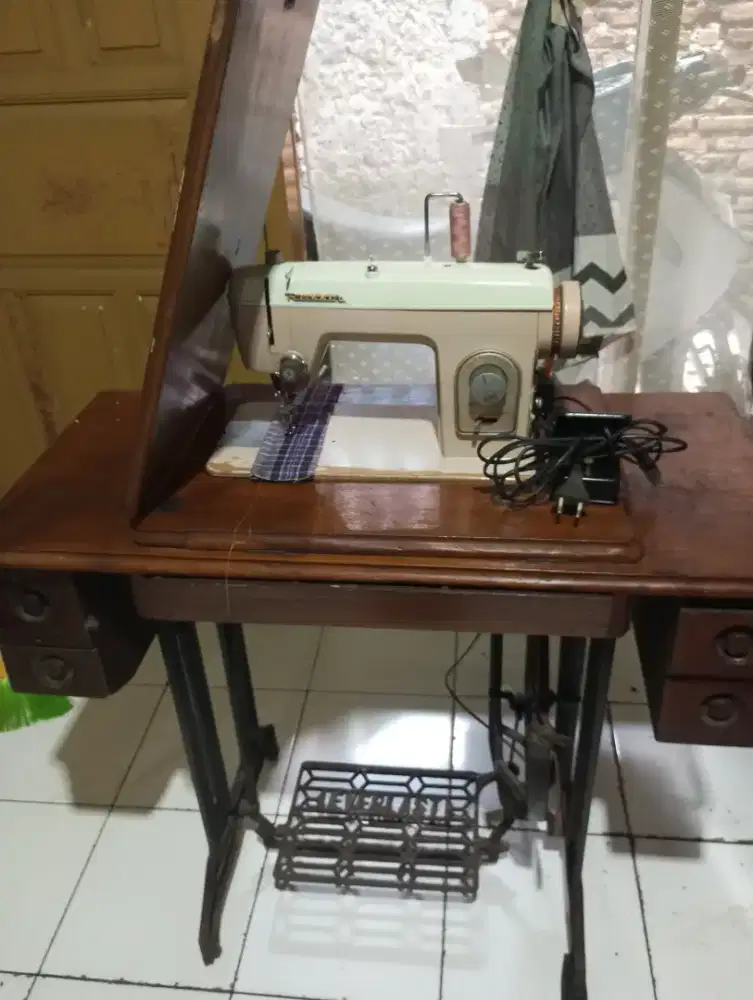 Mesin jahit fullset dinamo