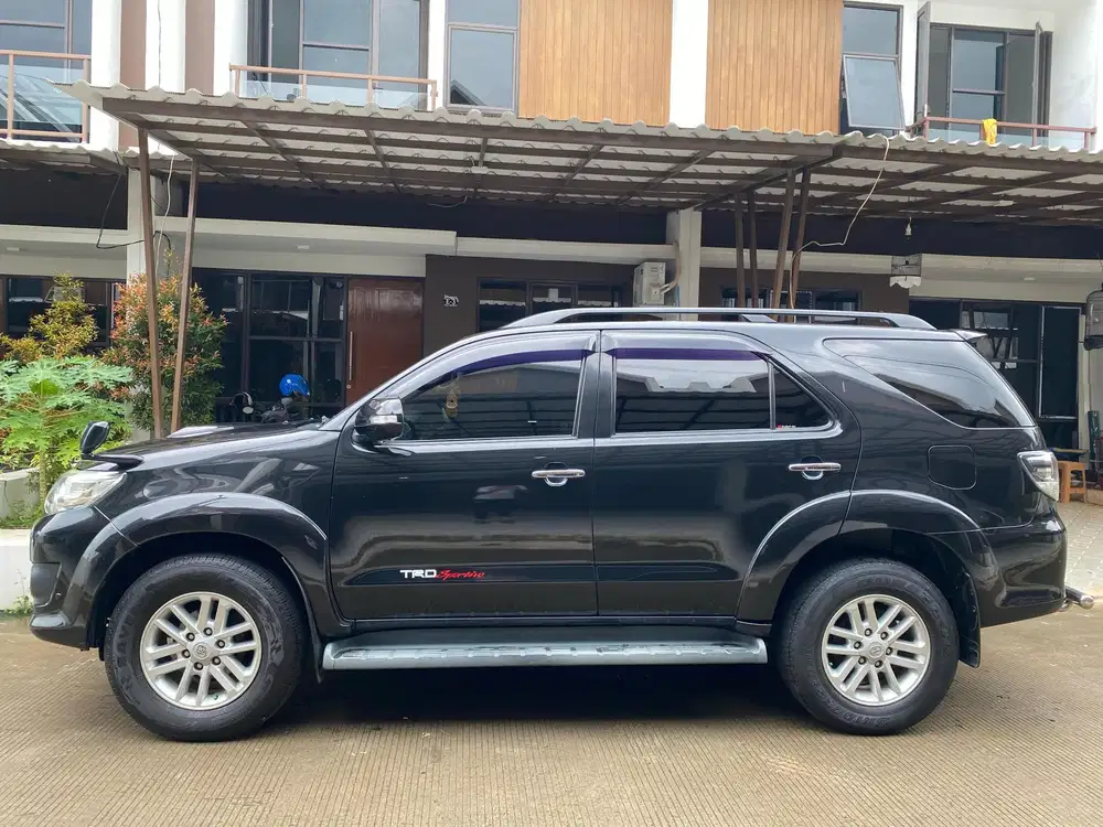 Toyota Fortuner 2012 Diesel