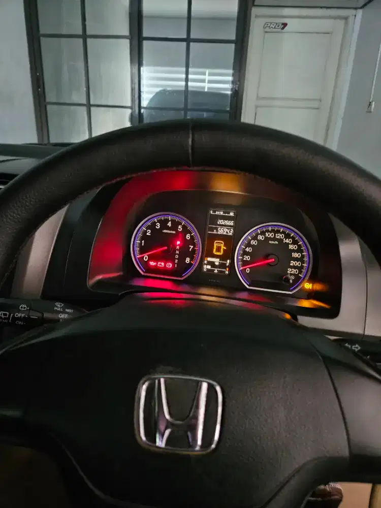 Dijual cepat Mobil Honda crv