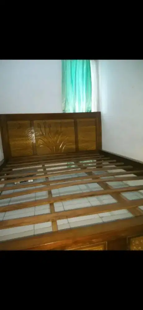 Tempat tidur jati jepara