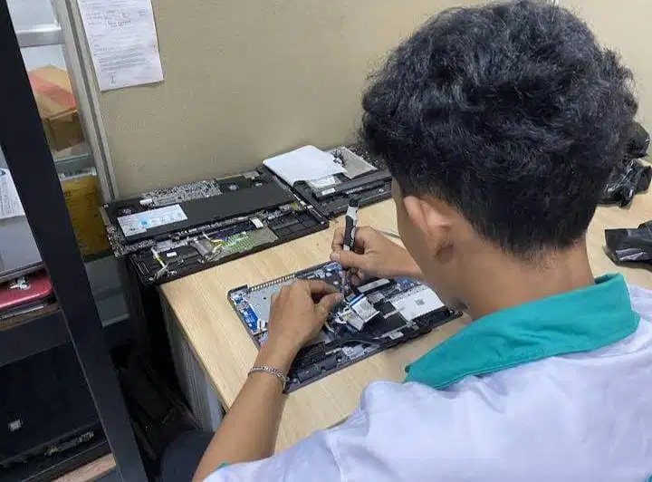 Maintenance Laptop Palembang