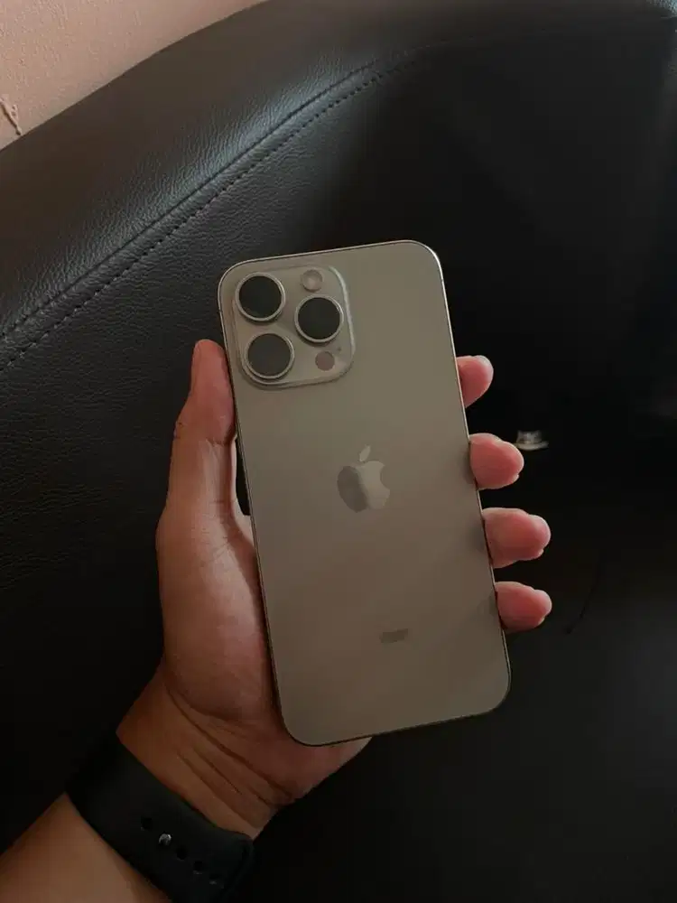 iPhone 15 Pro Max 512GB Natural Titanium Ex Garansi iBox