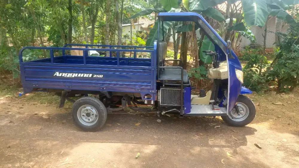 VIAR KAISAR 250 CC SEPERTI BARU