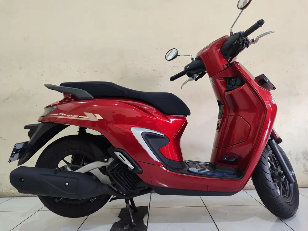 Stylo 160 CBS 2025 LIKE NEW mulus terawat siap pakai...