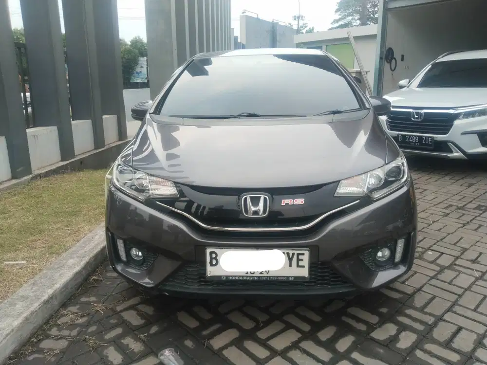 HONDA JAZZ RS A/T 2016
