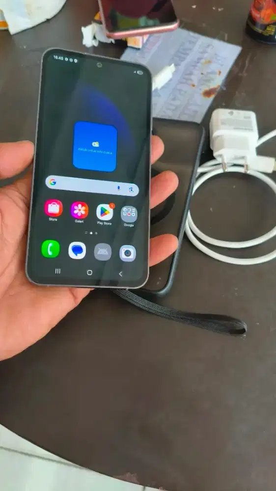 Samsung S23 FE 256gb unit+charger sein bisa tt hp lain