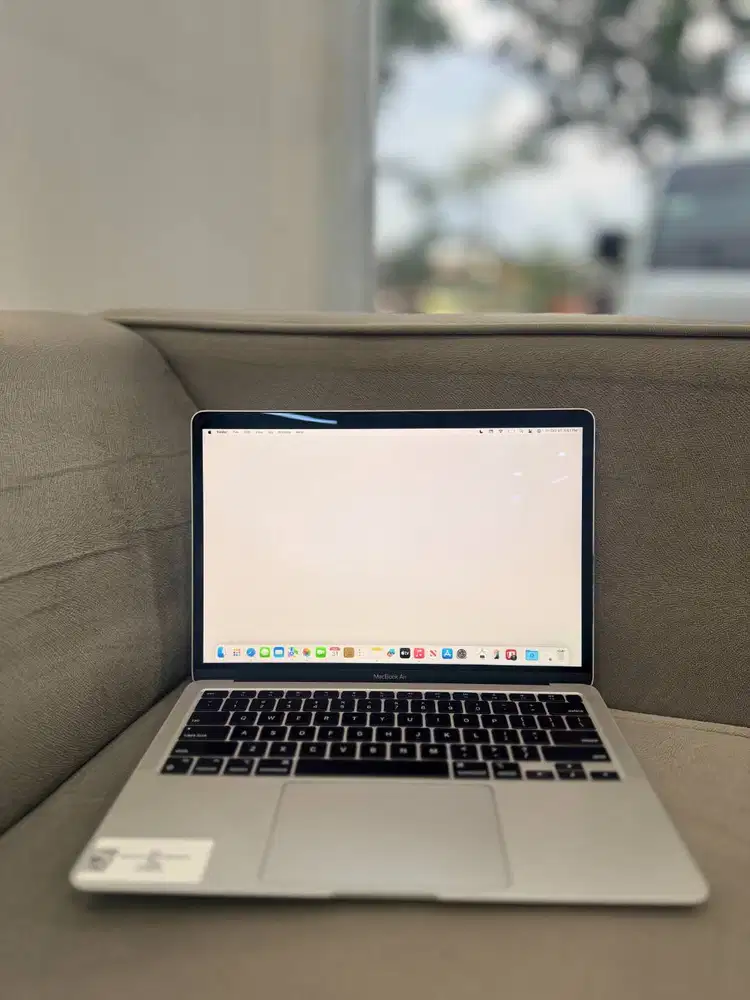 MACBOOK AIR 2020 13 8/128GB | 256GB M1 SECOND LIKE NEW