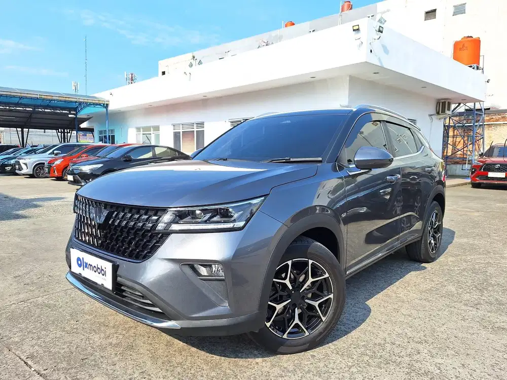 Pajak Panjang - Wuling Alvez 1.5 EX Bensin-AT 2023