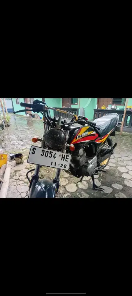Honda GL max 2002