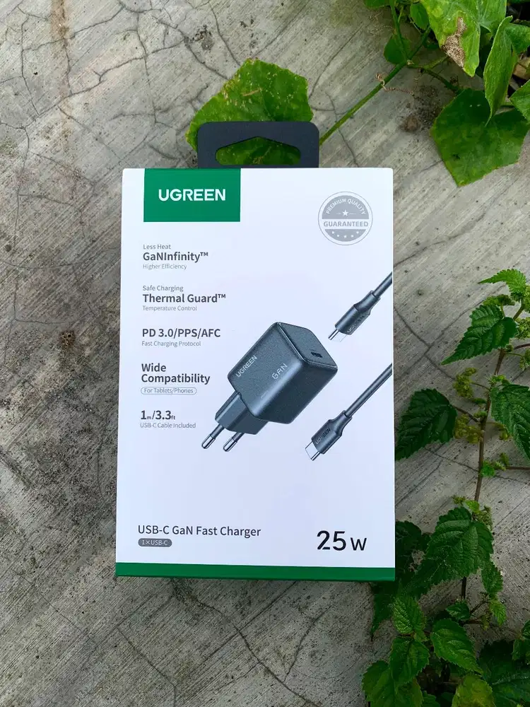 UGREEN Charger Set N Series USB-C GaN FastCharger 25W with Type-C to C