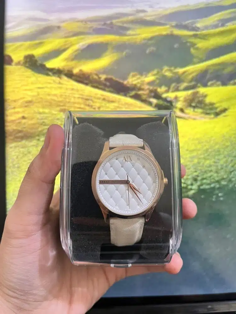 Jam tangan wanita Armani Exchange AX5205