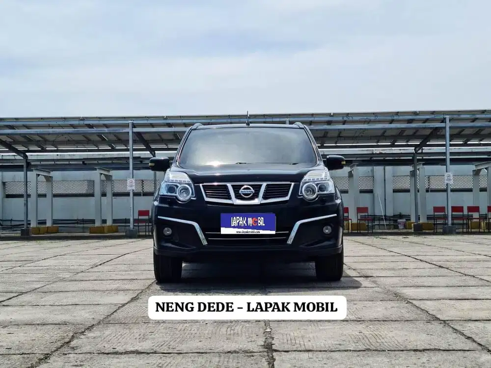 Nissan Xtrail 2.5 Urban Selection CVT 2013