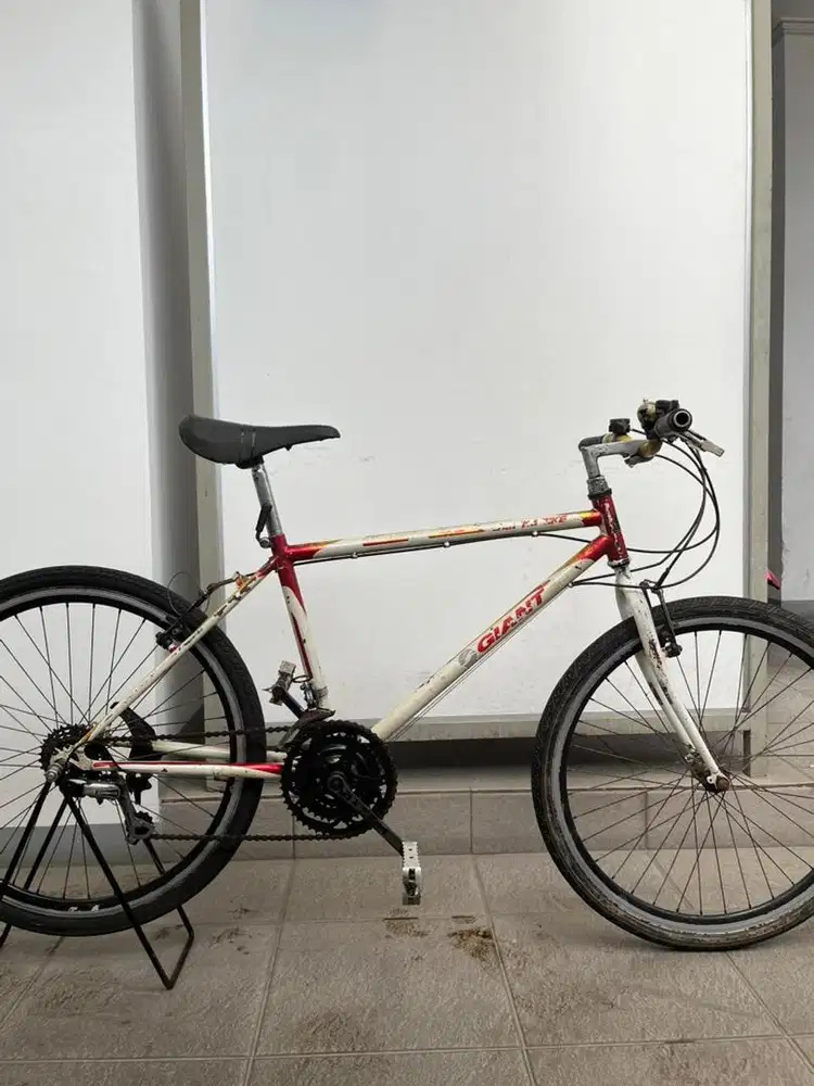 SEPEDAH COMUTTER GIANT