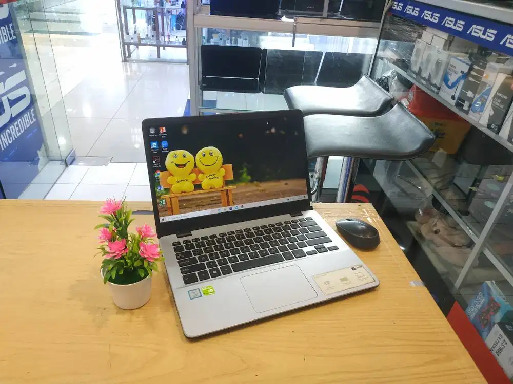 SIAP PAKE LAPTOP ASUS X405UQ CORE i7 RAM 8GB SSD 256GB NVIDIA