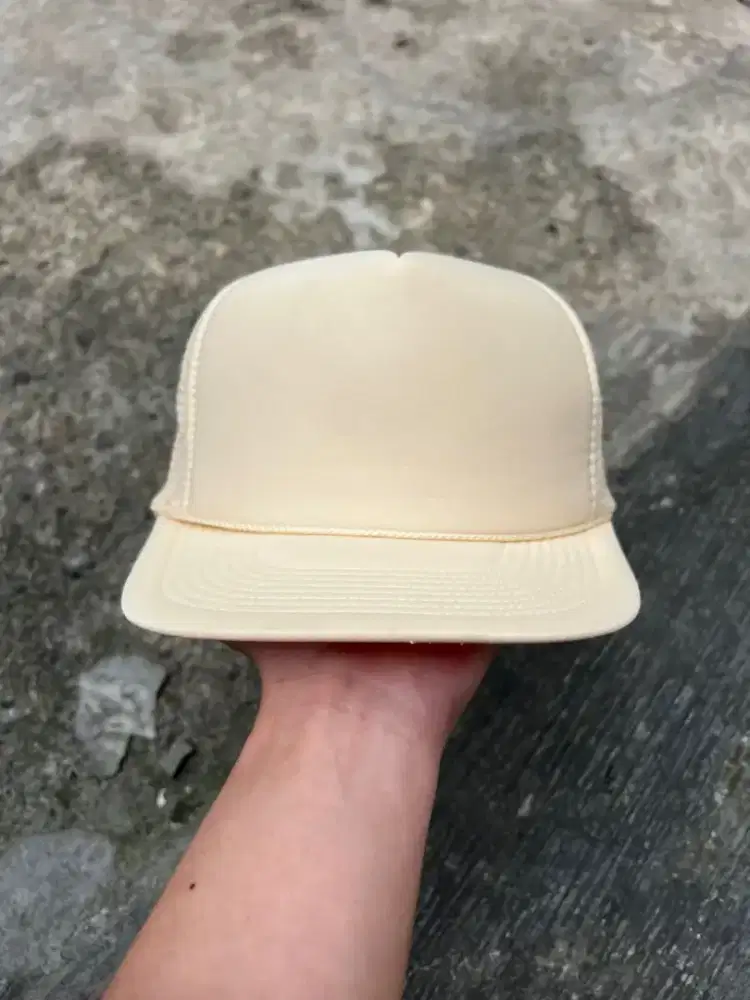 Topi Trucker Vintage Blank Polos