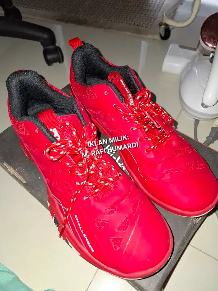 Sepatu Badminton HiQua Challenger Lite Mulus