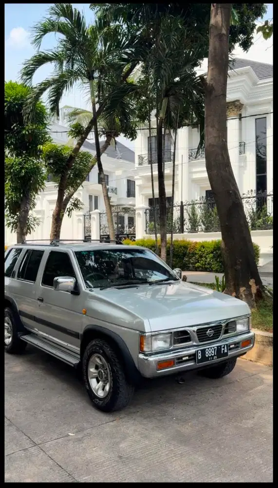 Nissan Terrano 2000 Bensin