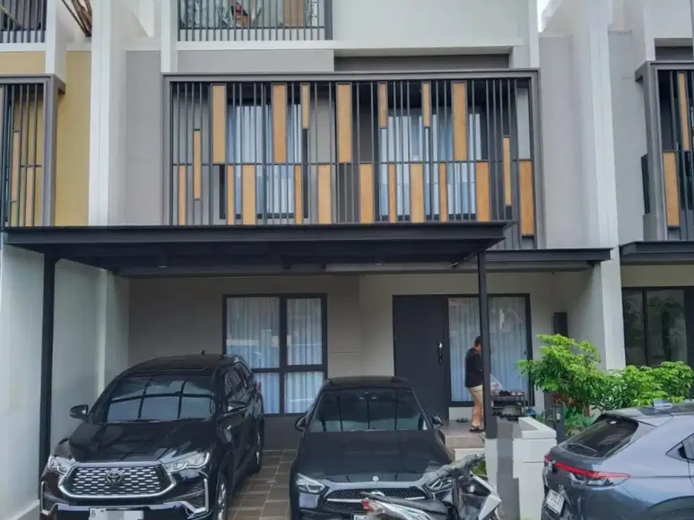 Dijual rugi STROZZI SYMPHONIA GADING SERPONG DEKAT SPORTCLUB