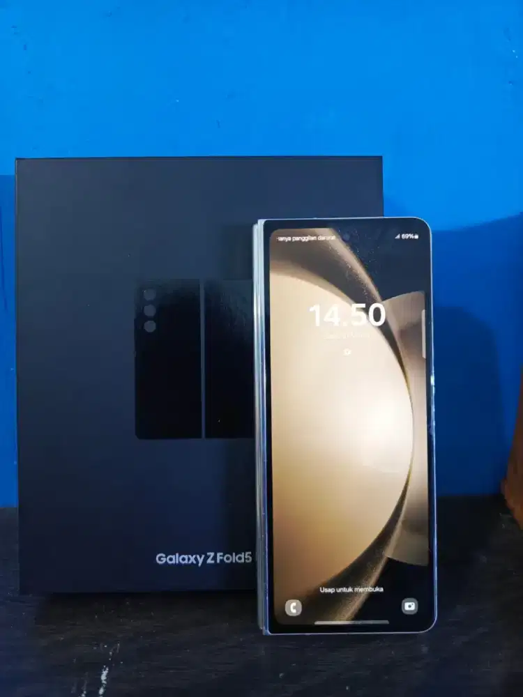 SAMSUNG GALAXY Z FOLD 5 5G 12/256 GB ORIGINAL SEIN SAMSUNG
INDONESIA