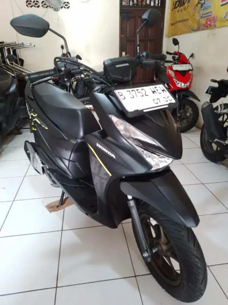 KM 6 RB NEW HONDA BEAT STREET TH 2025