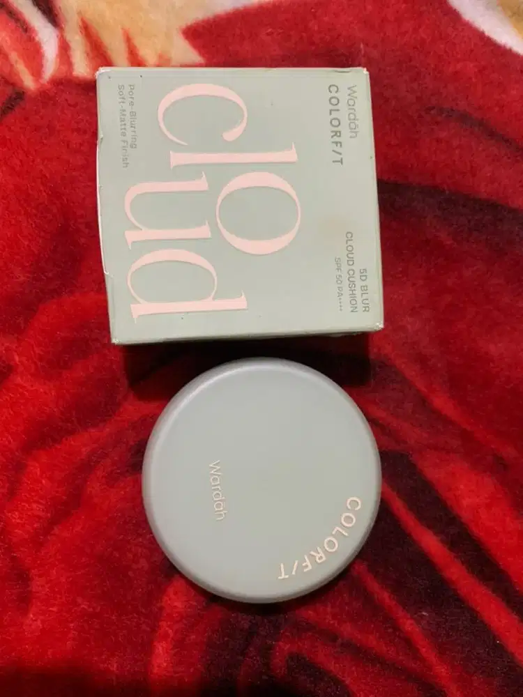 WARDAH COLORFIT 5D BLUR CLOUD CUSHION