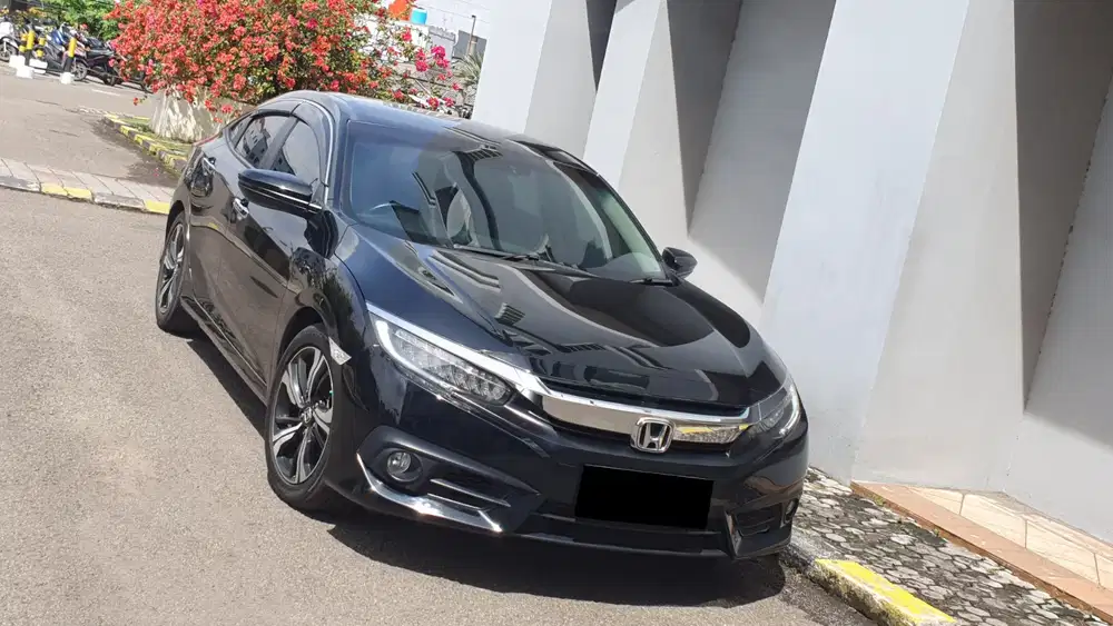 [ GARANSI 5TH ] Honda Civic 1.5 Turbo ES Sedan CVT AT 2017/2018