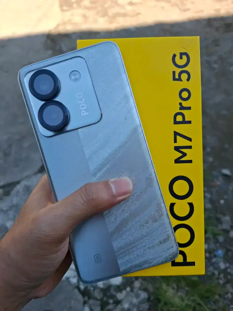 Poco M7 Pro 5g ram 8/256gb