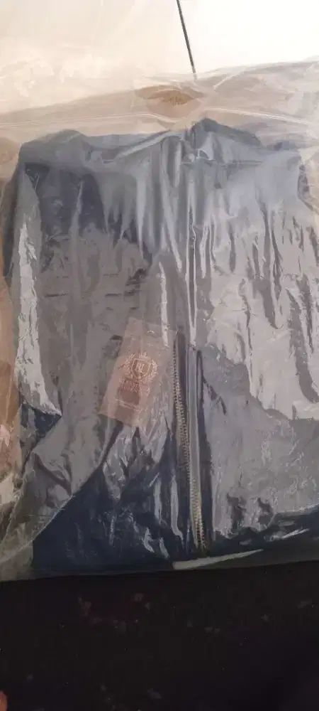 Jual jaket paradise merk blessingz size M besar