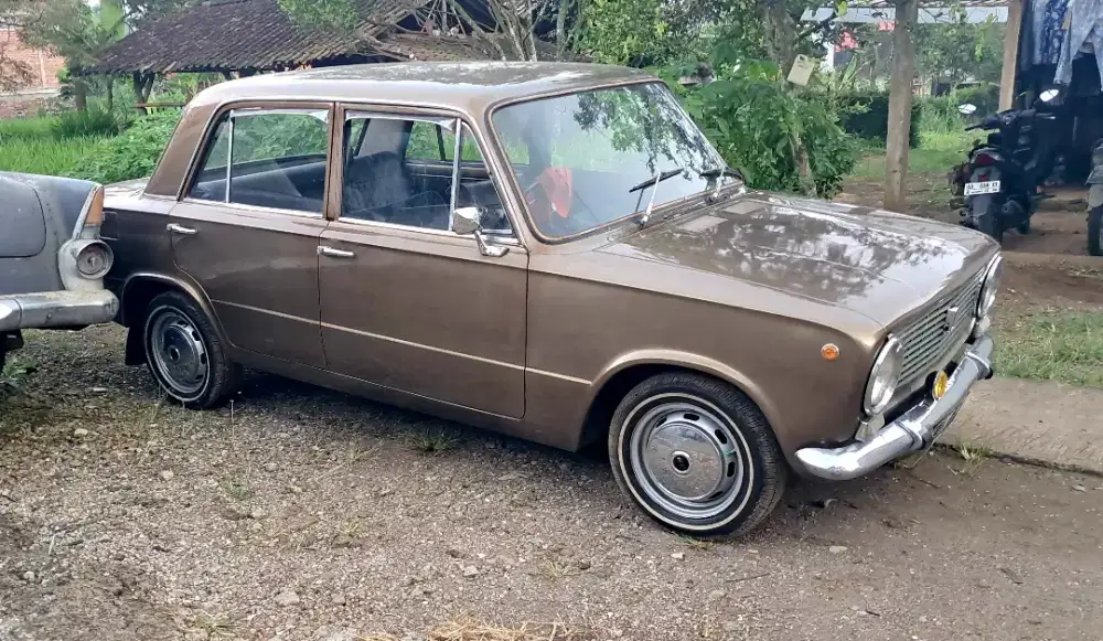 Fiat 124 berlina / bagong th 68