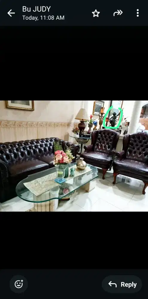 Jual murah chesterfield sofa of leader kondisi baik tanpa meja