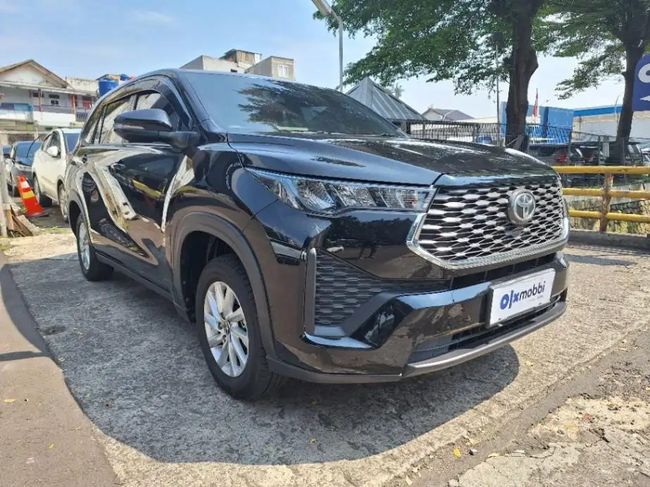 LOW DP Toyota Kijang Innova 2.0 Zenix G CVT Bensin-AT 2024 KRB