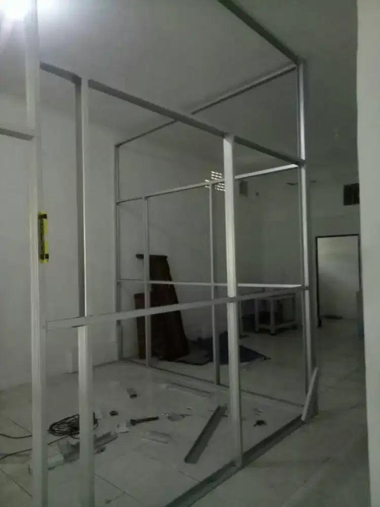 Jasa pemasangan atap